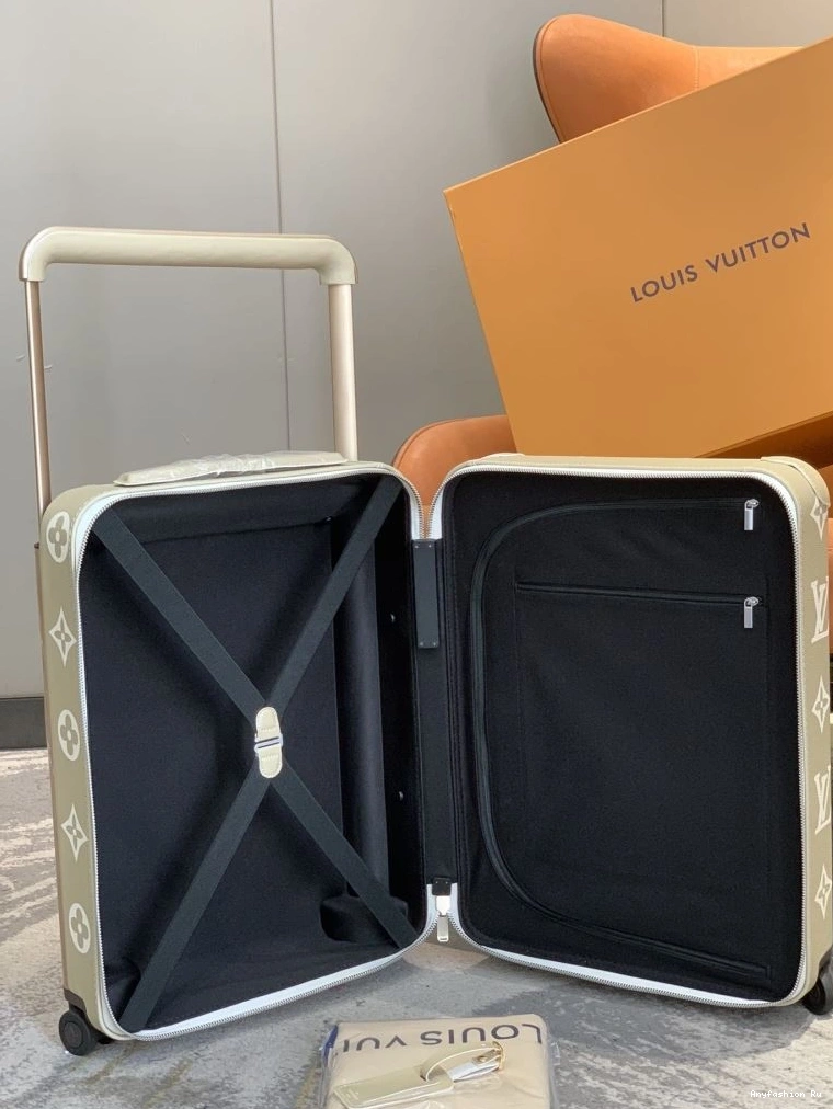Vuitton Louis Suitcase 65200 EyeCatching 0701
